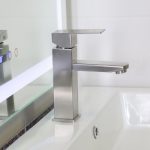 Смеситель для раковины Melana F610201 — изображение 2